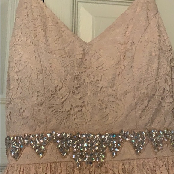 Dress - Picture 2 of 3